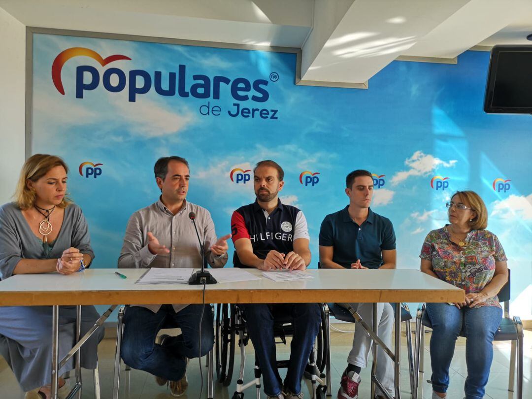 Antonio Saldaña, portavoz del PP Jerez, en rueda de prensa