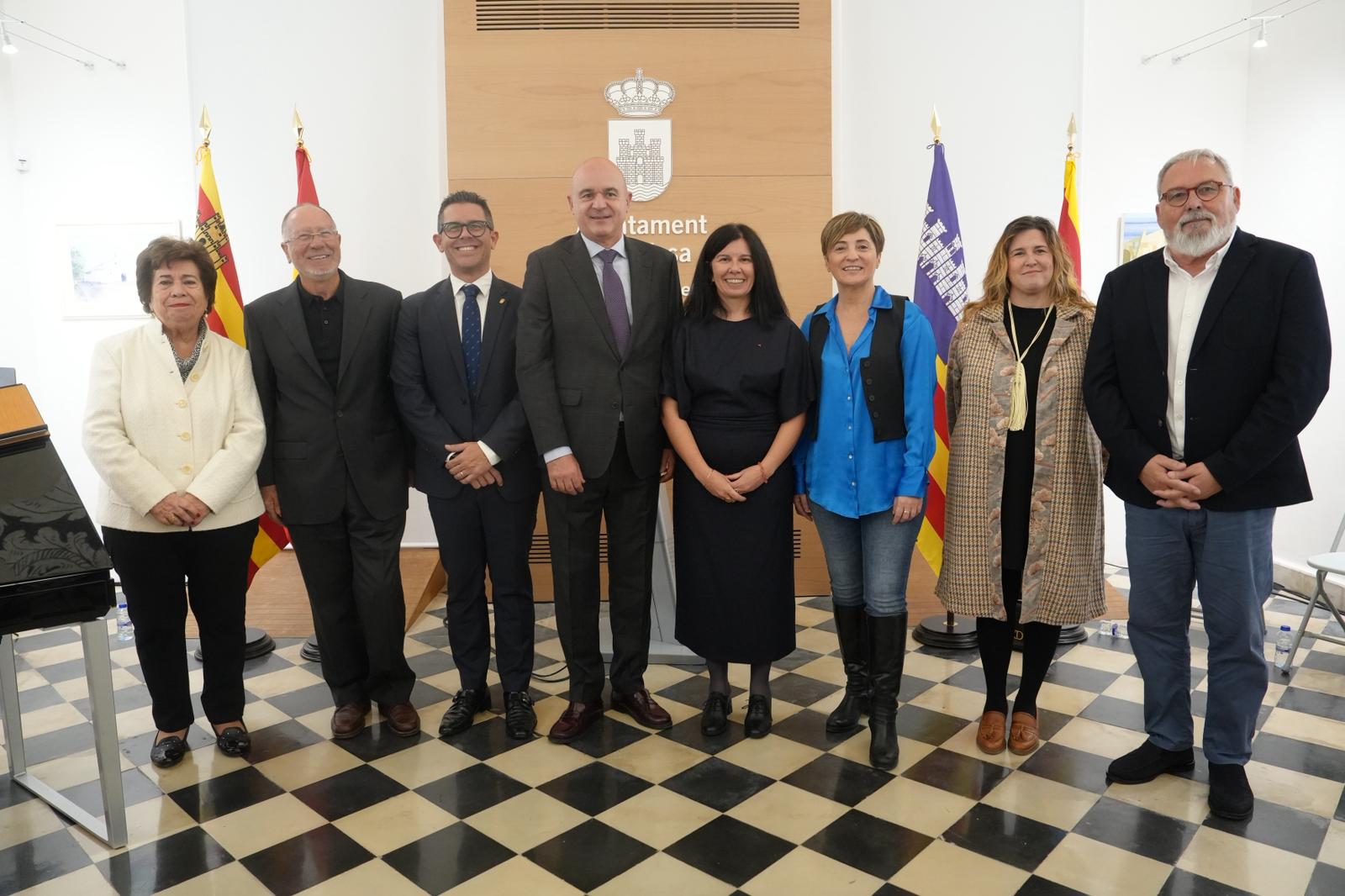 Autoridades e invitados en el acto del Día de la Constitución