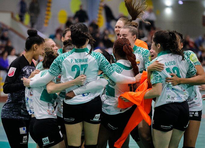 Las jugadoras del Elche Atticgo quieren hacer historia en la European Cup