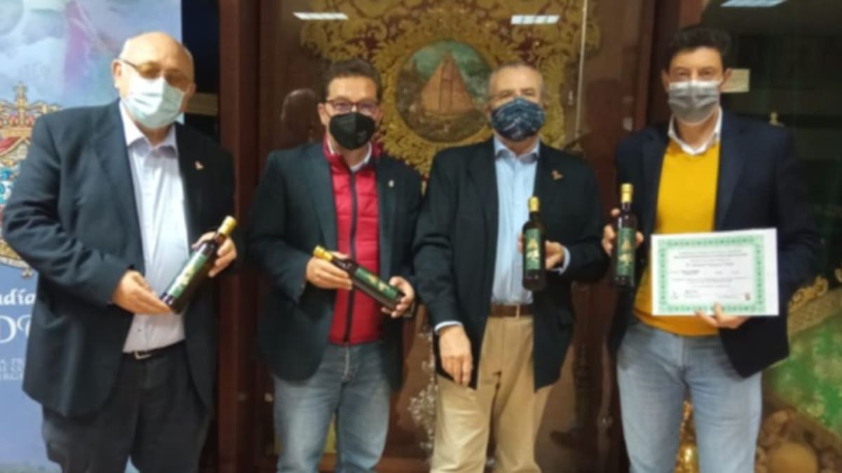 La Cofradía matriz de la Virgen de la Cabeza, madrina de honor del proyecto 'El aceite de la vida'