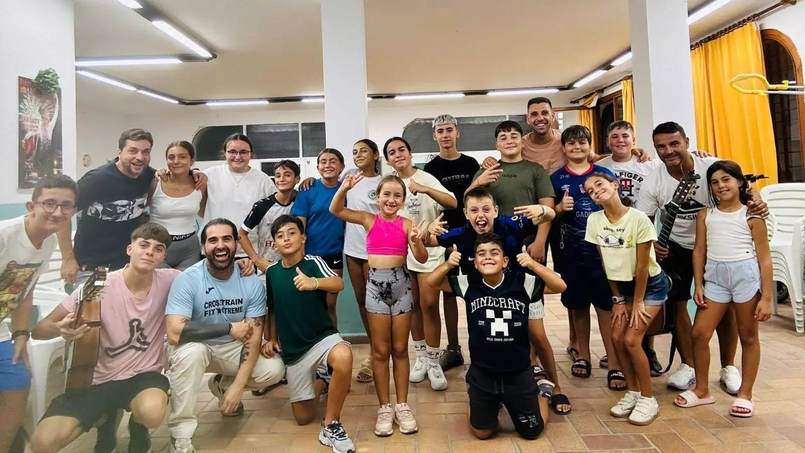 La comparsa infantil de Barbate 'Las marmotas'