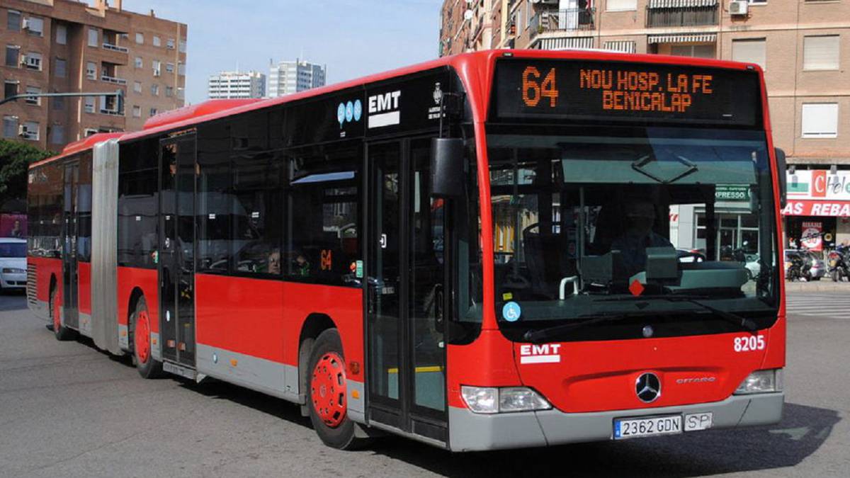 Autobús de la EMT en València