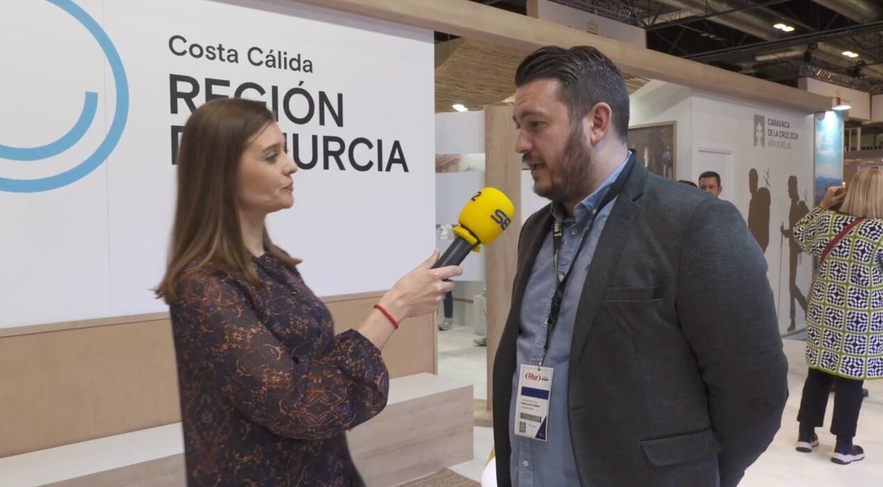 Luis Campoy, alcalde de Turismo de Los Alcázares, en Fitur 2024