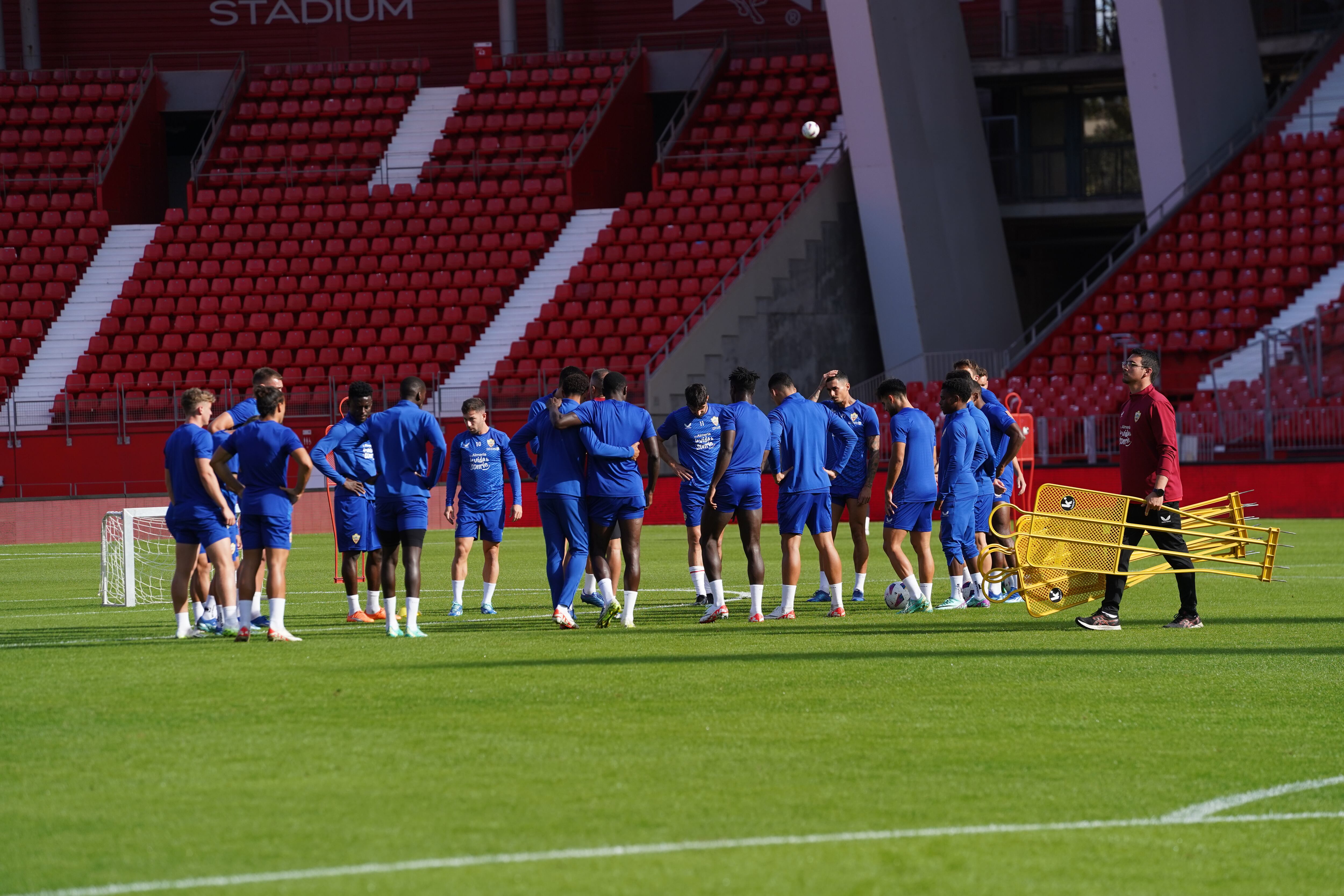 La plantilla en la recta final de la preparación del choque ante la Real Sociedad.