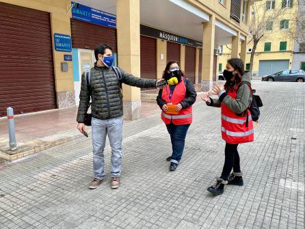 Comercios cerrados en Camp Redó.