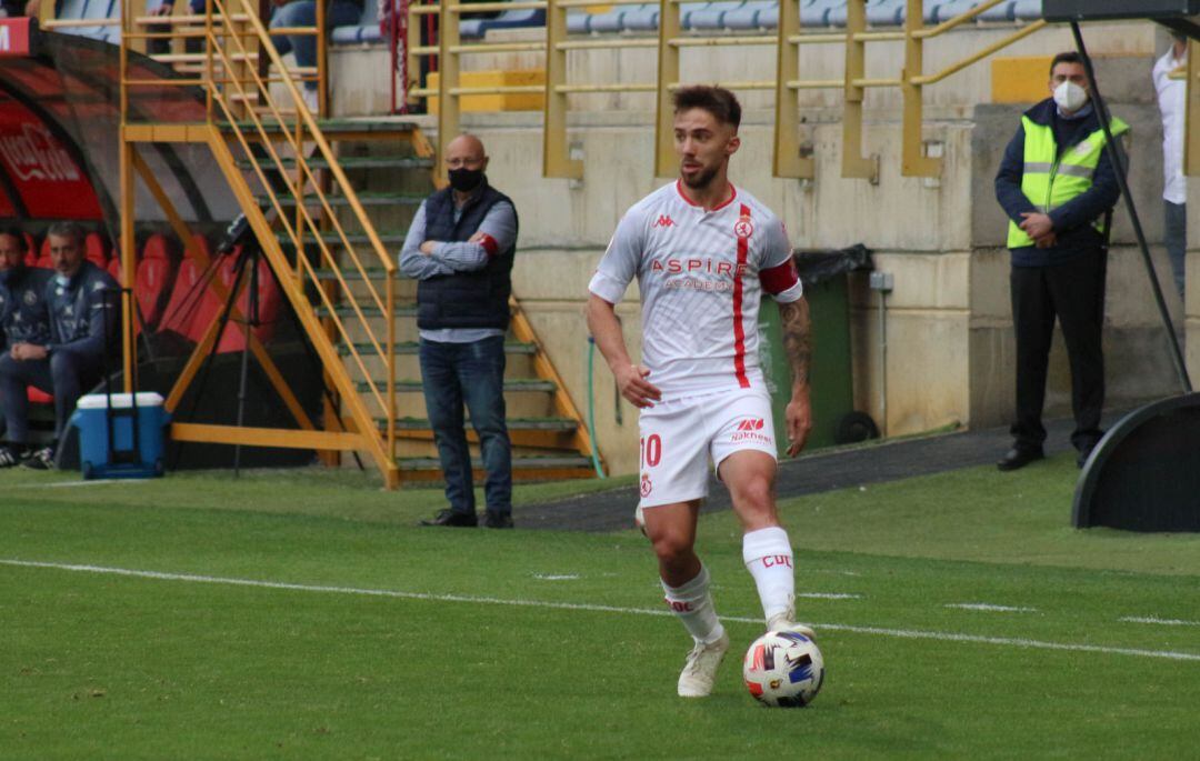 El brazalete de la Cultural busca nuevo dueño