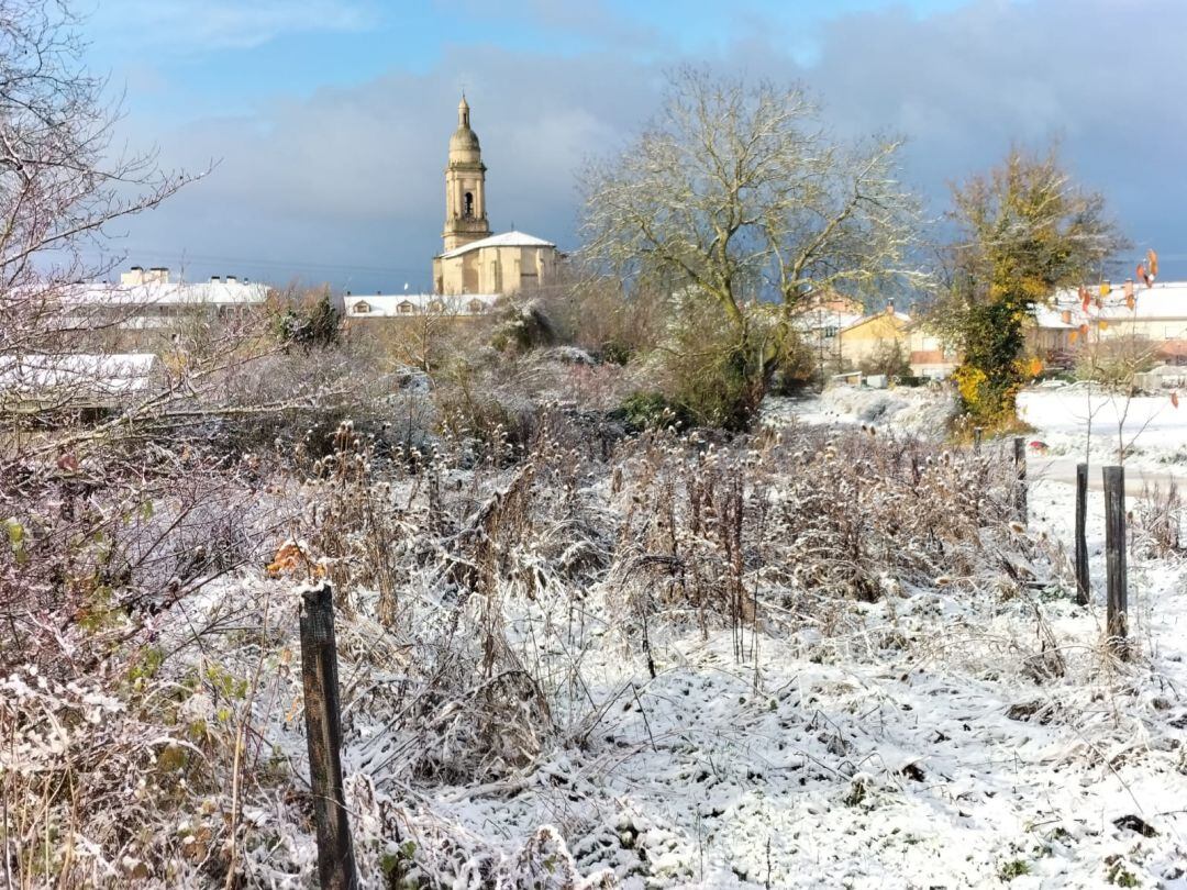 La nieve cubre el entorno de Alegría - Dulantzi, Álava