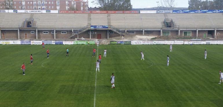 Así empezó el partido entre el Avila y el Palencia Cristo Atlético