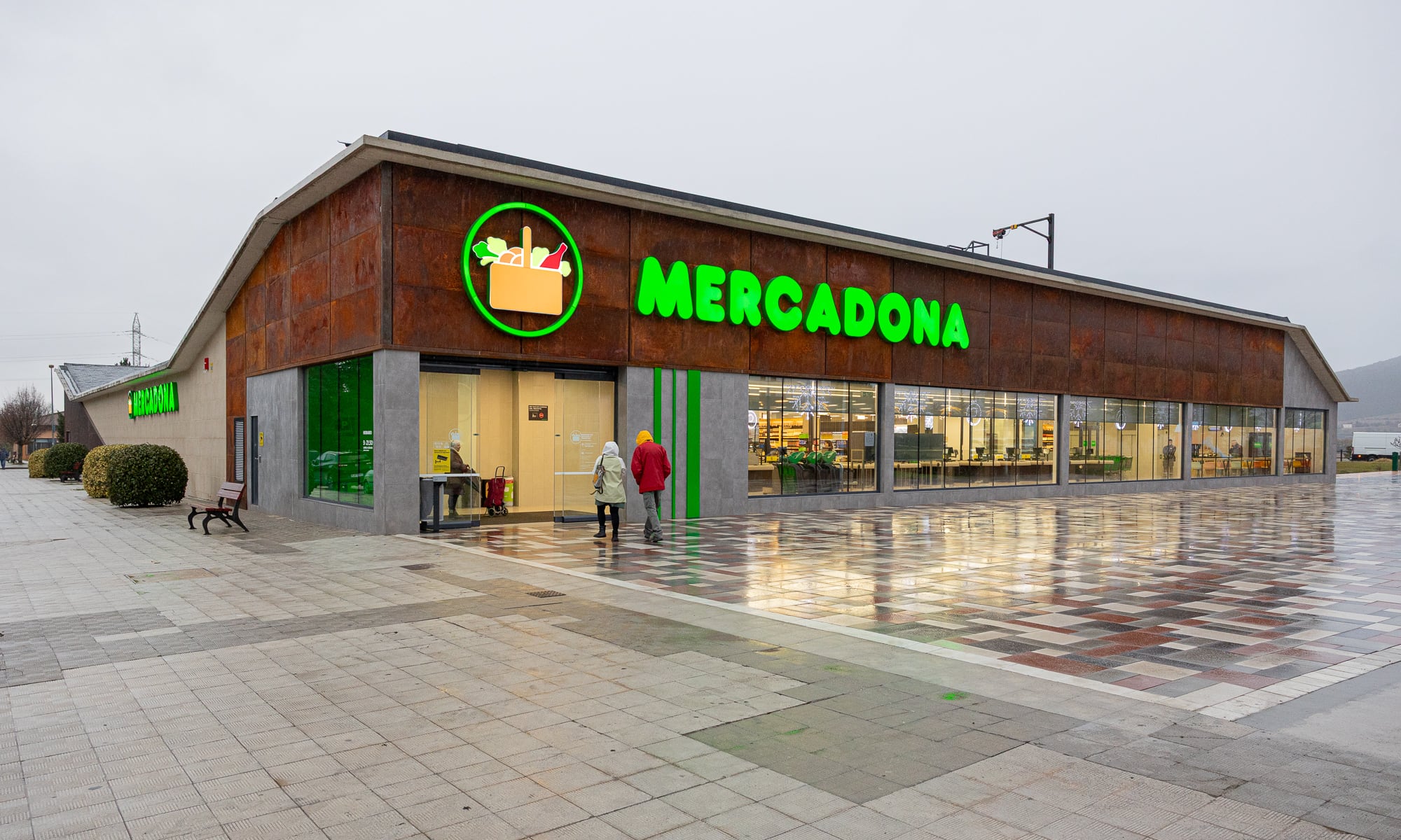 Mercadona reabre en Jaca
