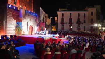 Todo lo que no te puedes perder en las Fiestas de Moros y Cristianos de Ontinyent