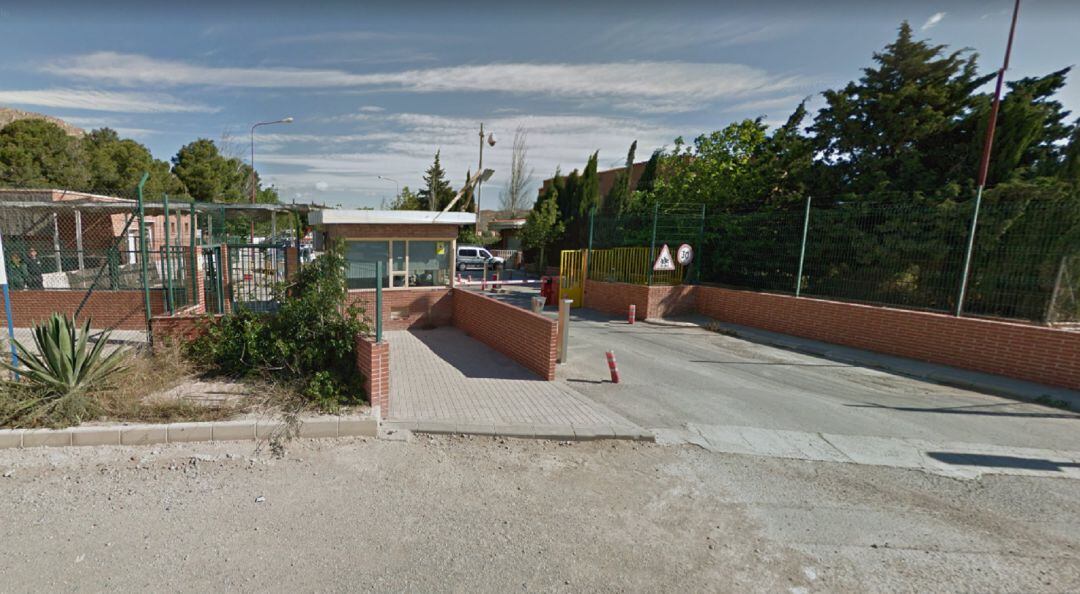 Acceso al centro penitenciario de Fontcalent