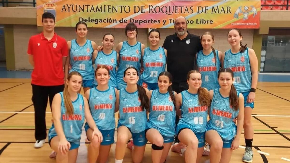 El Junior femenino CB Almería logra el billete para el Campeonato de Andalucía