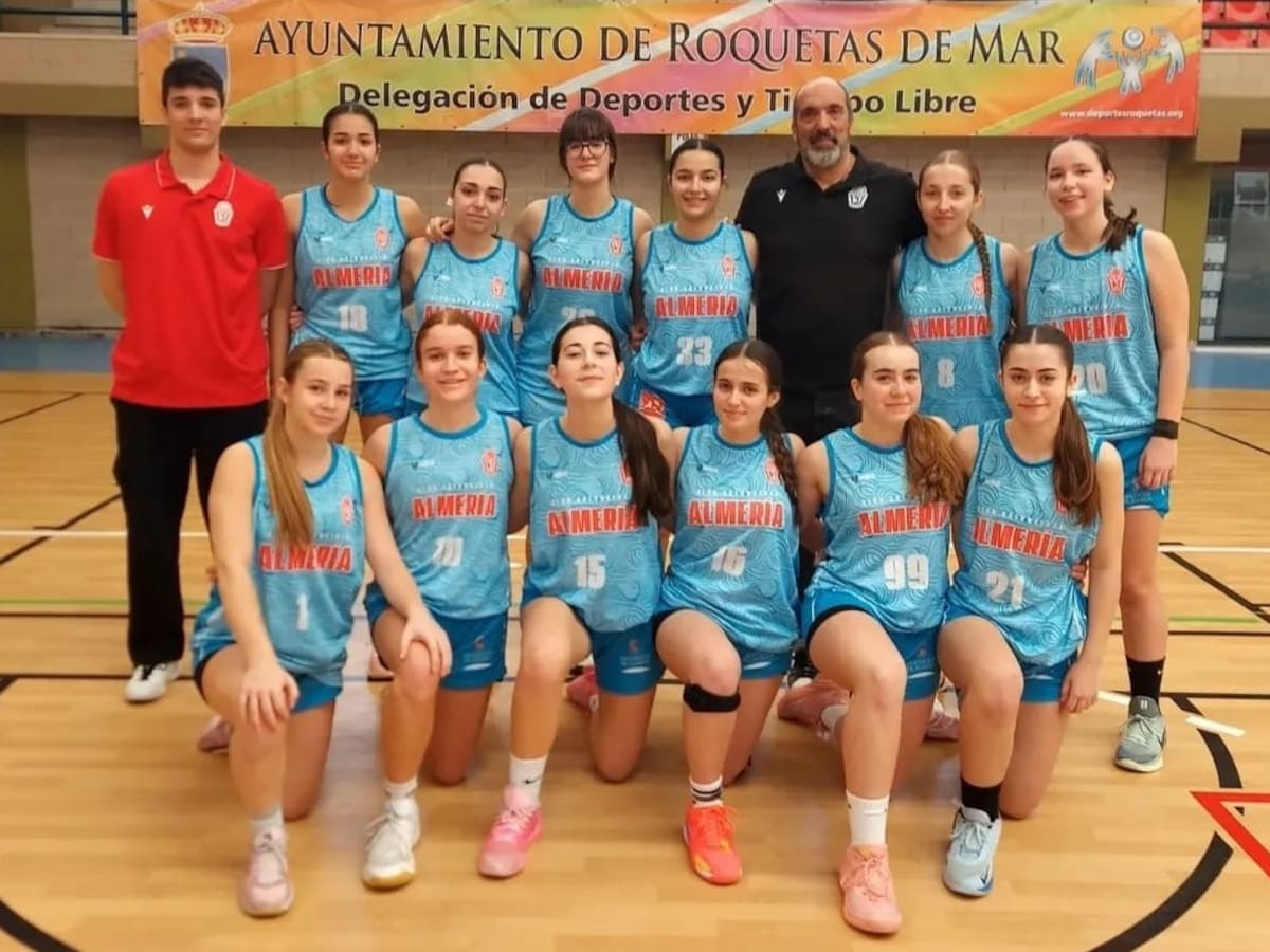 El Junior femenino CB Almería logra el billete para el Campeonato de Andalucía