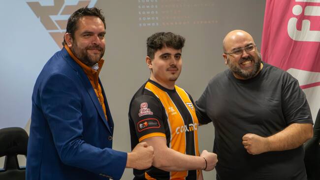 Presentación del acuerdo de patrocinio entre FibraValencia y Ramboot Esports