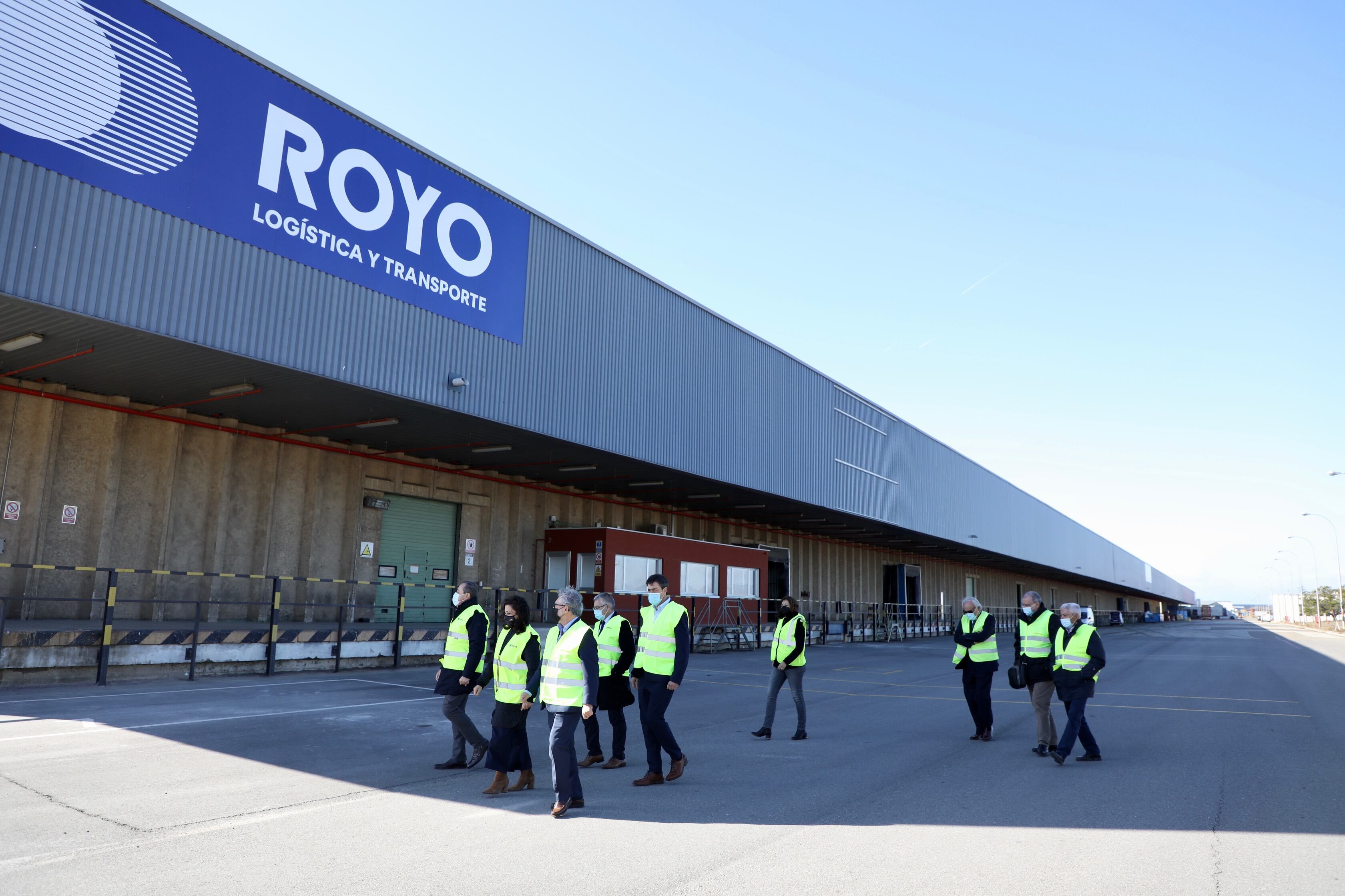 Centro logístico de Transportes Royo en el polígono de El Sequero.