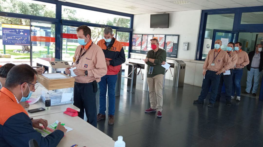 Votaciones en Repsol Puertollano