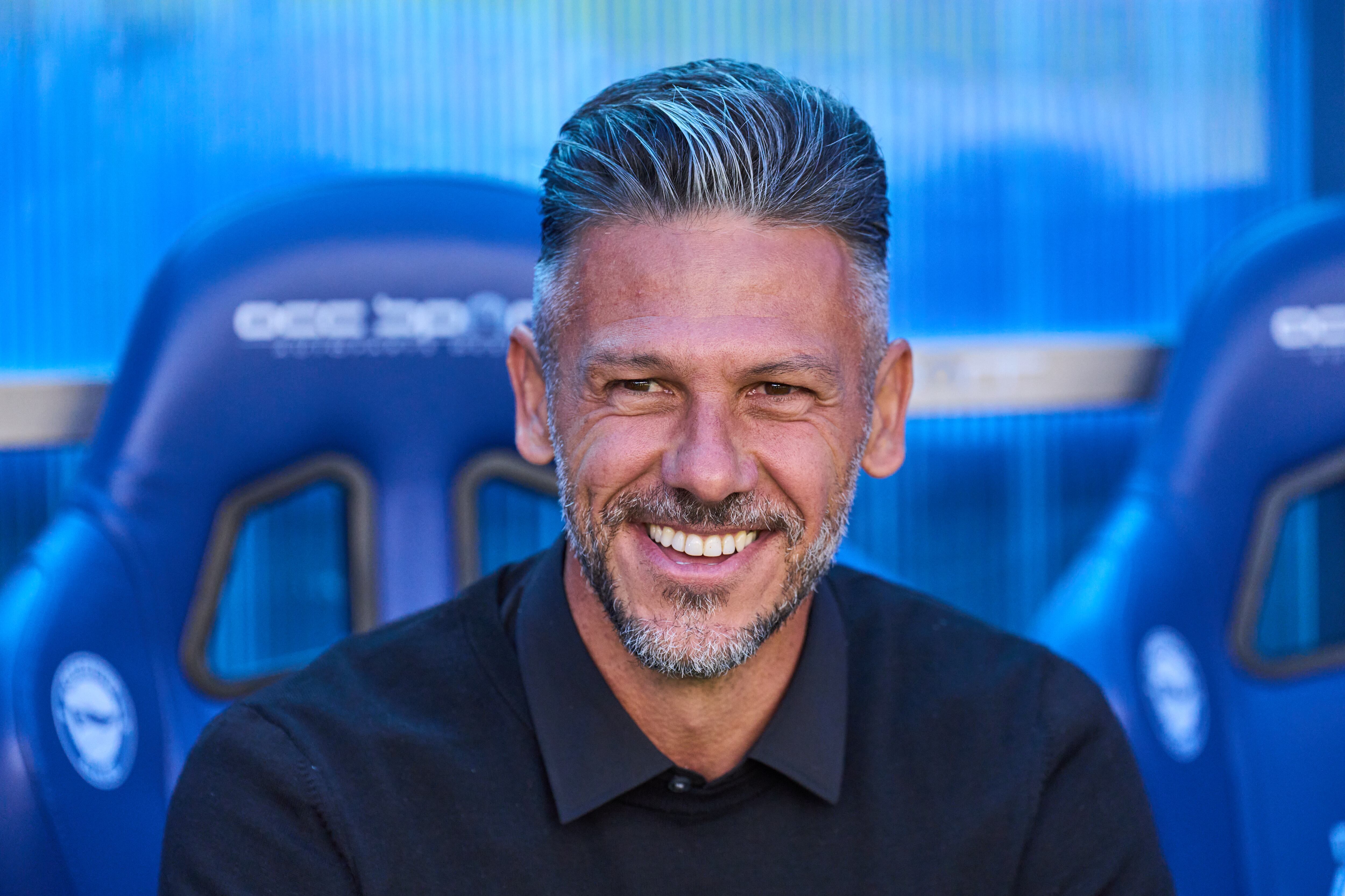 VITORIA-GASTEIZ, SPAIN - APRIL 25: Martin Demichelis of RCD Mallorca looks on prior to the LaLiga EA Sports match between Deportivo Alaves and RCD Mallorca at Estadio de Mendizorroza on April 25, 2026 in Vitoria-Gasteiz, Spain. (Photo by Juan Manuel Serrano Arce/Getty Images)