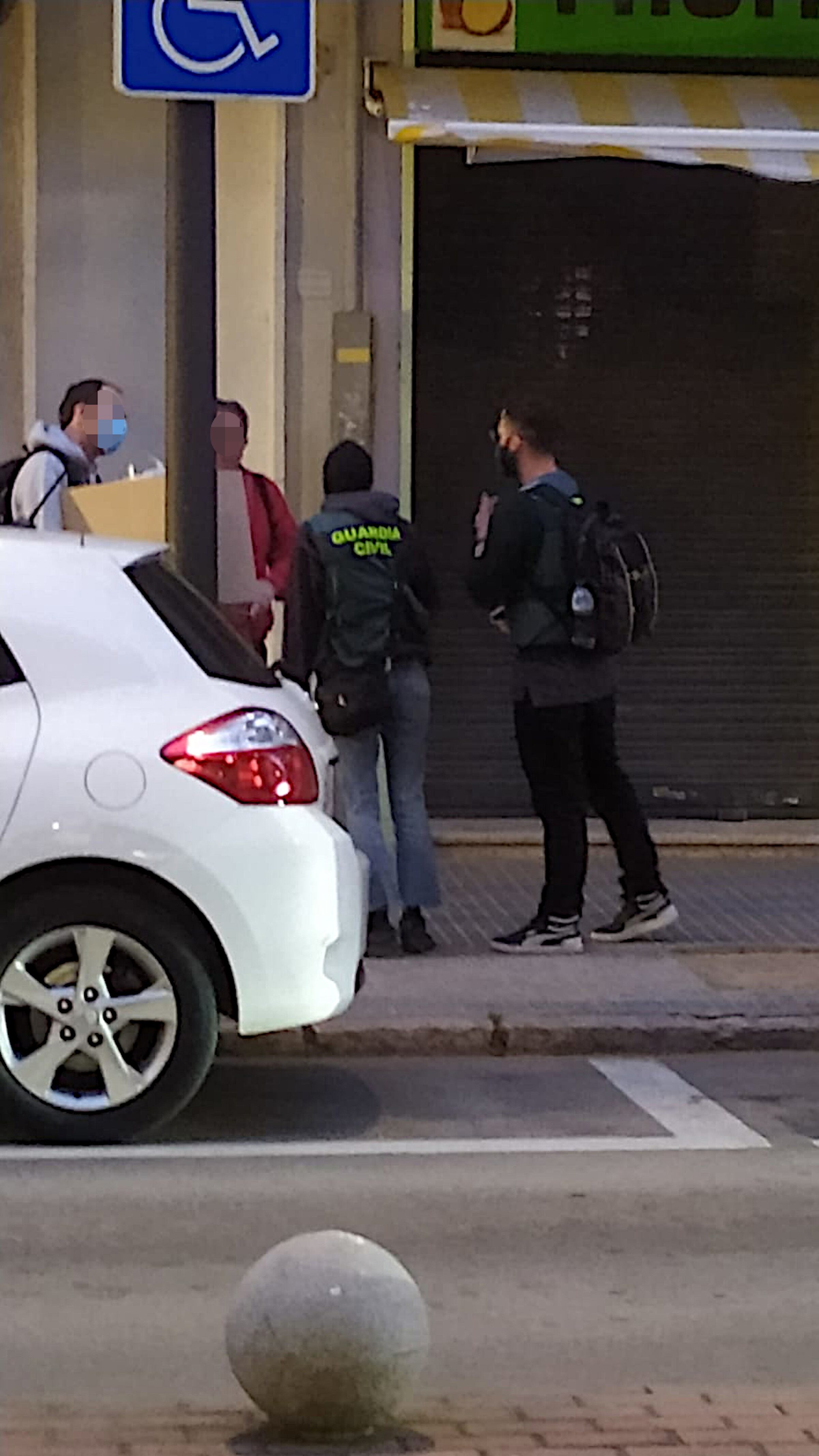 Uno de los registros efectuados por la Guardia Civil