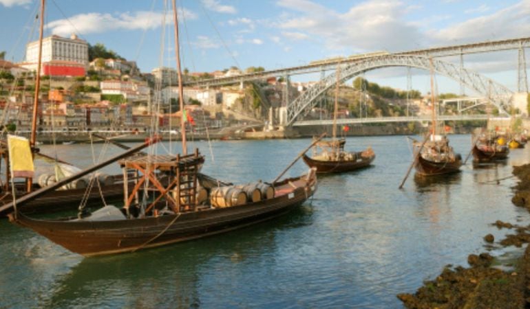 El &#039;puerto de la cal&#039; dio lugar al nombre de Portugal, pero también al de la ciudad de Oporto