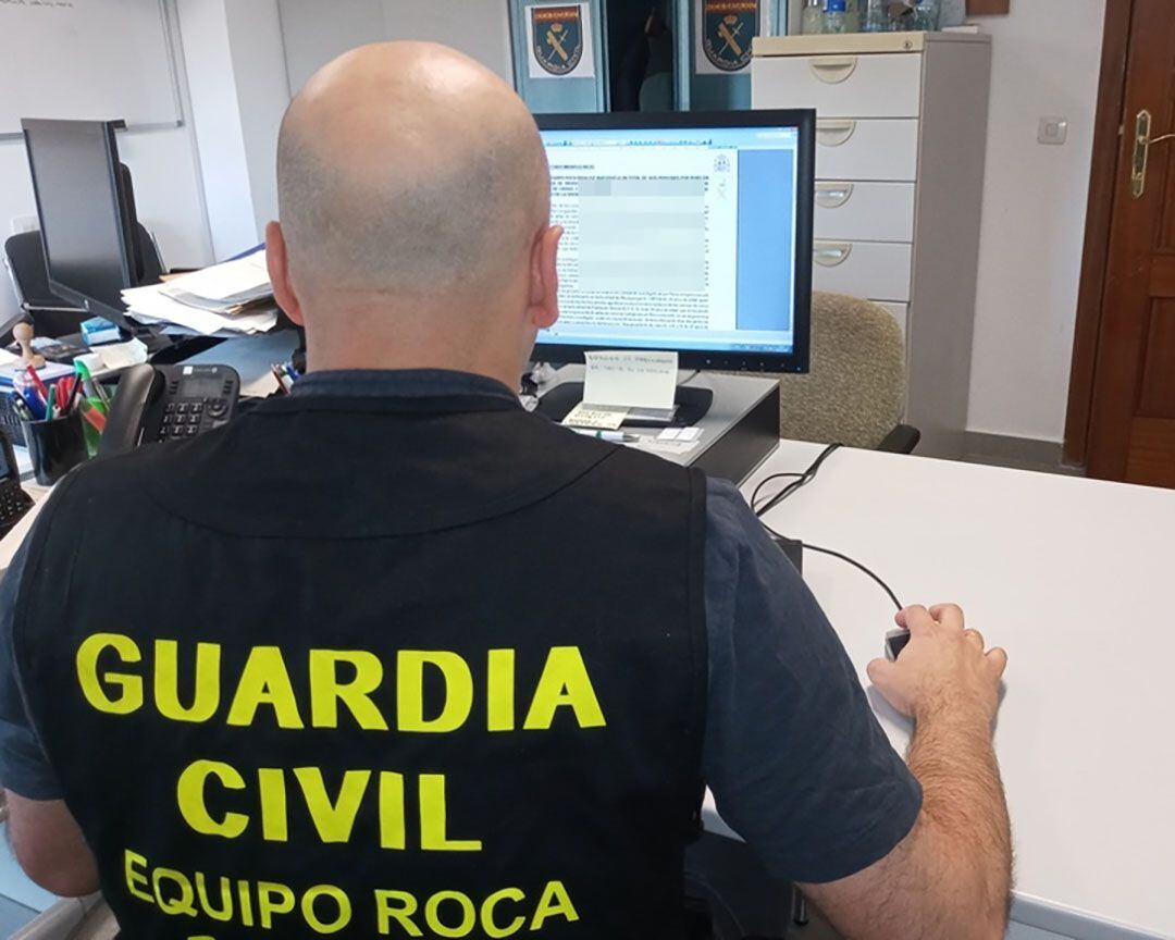 Agente del equipo Roca de la Guardia Civil