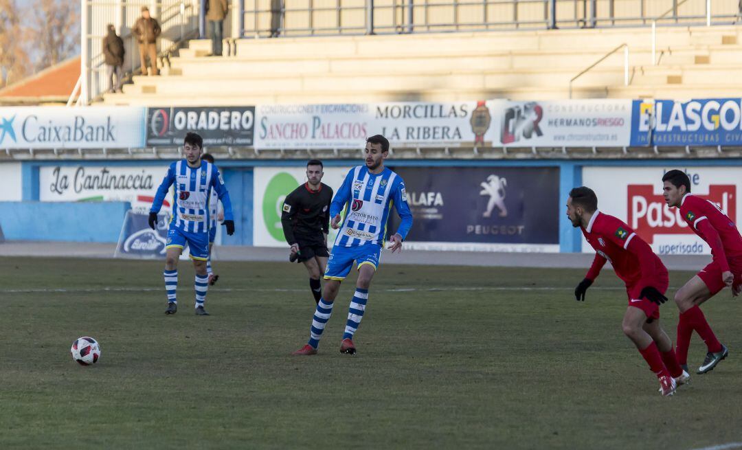 Del Olmo cerró el choque con el 3-0 final.