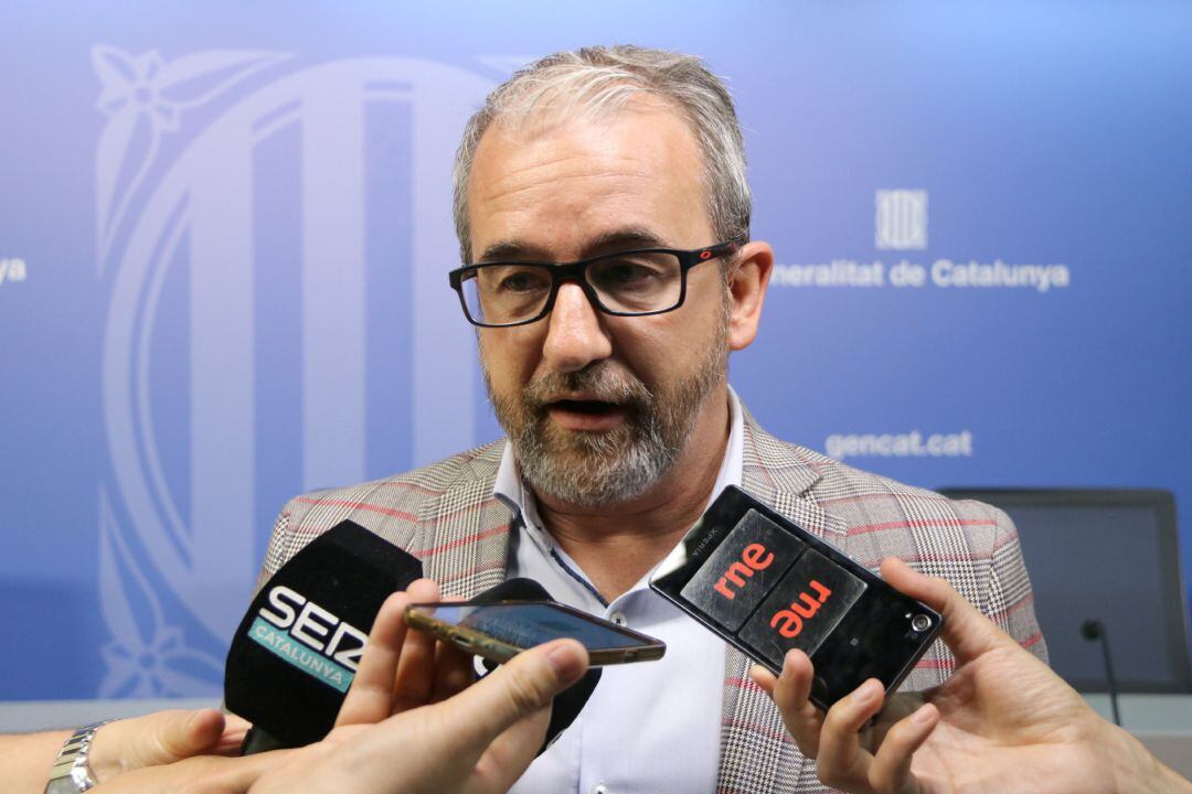 Pla mitjà del secretari general de Treball, Josep Ginesta, 