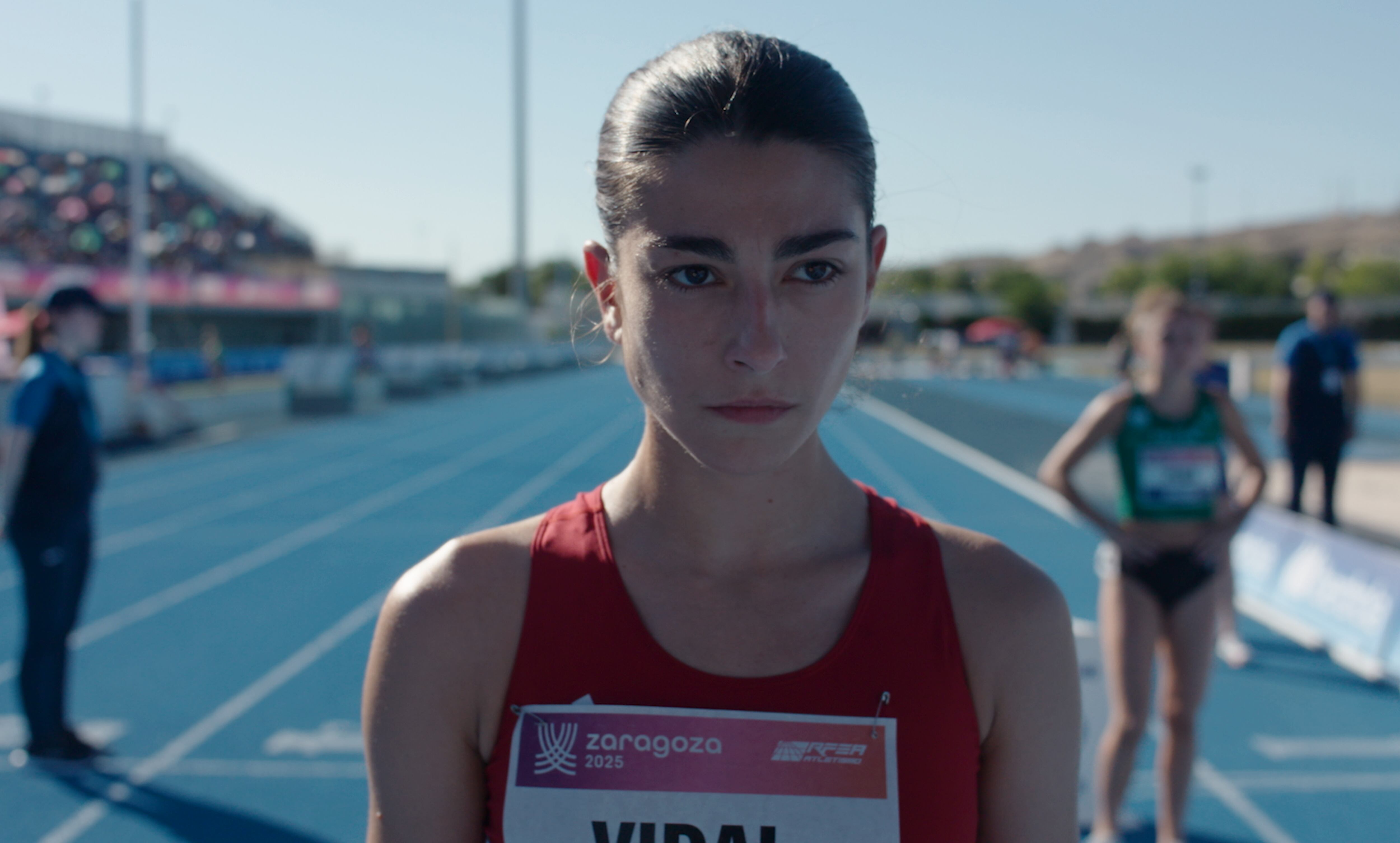 Fotograma de 'Corredora' con Alba Sáez / DISTINTO FILMS ELÁSTICA