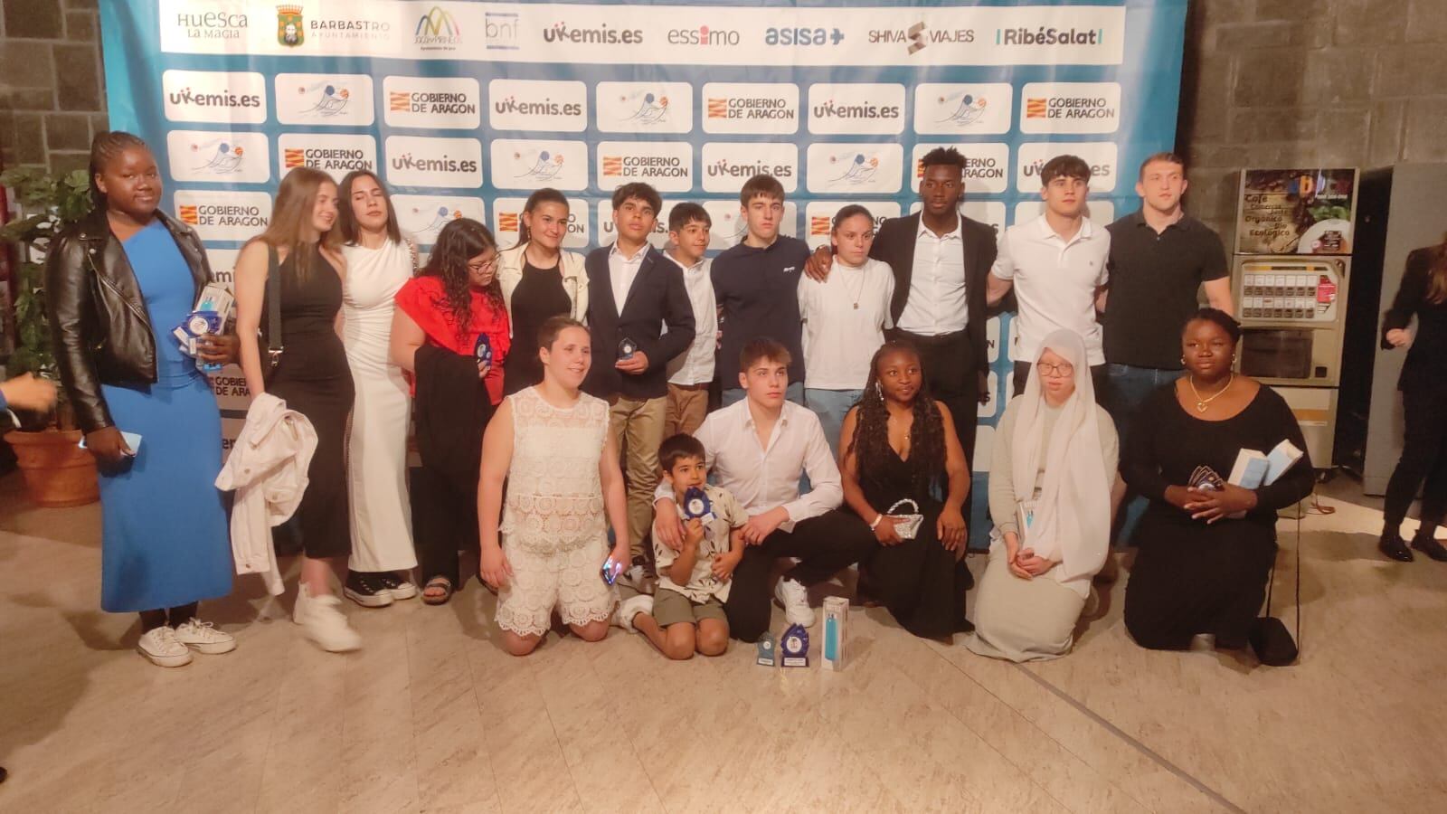 Varios judokas de Binéfar y Tamarite premiados en la Gala. Foto CJ BInéfar