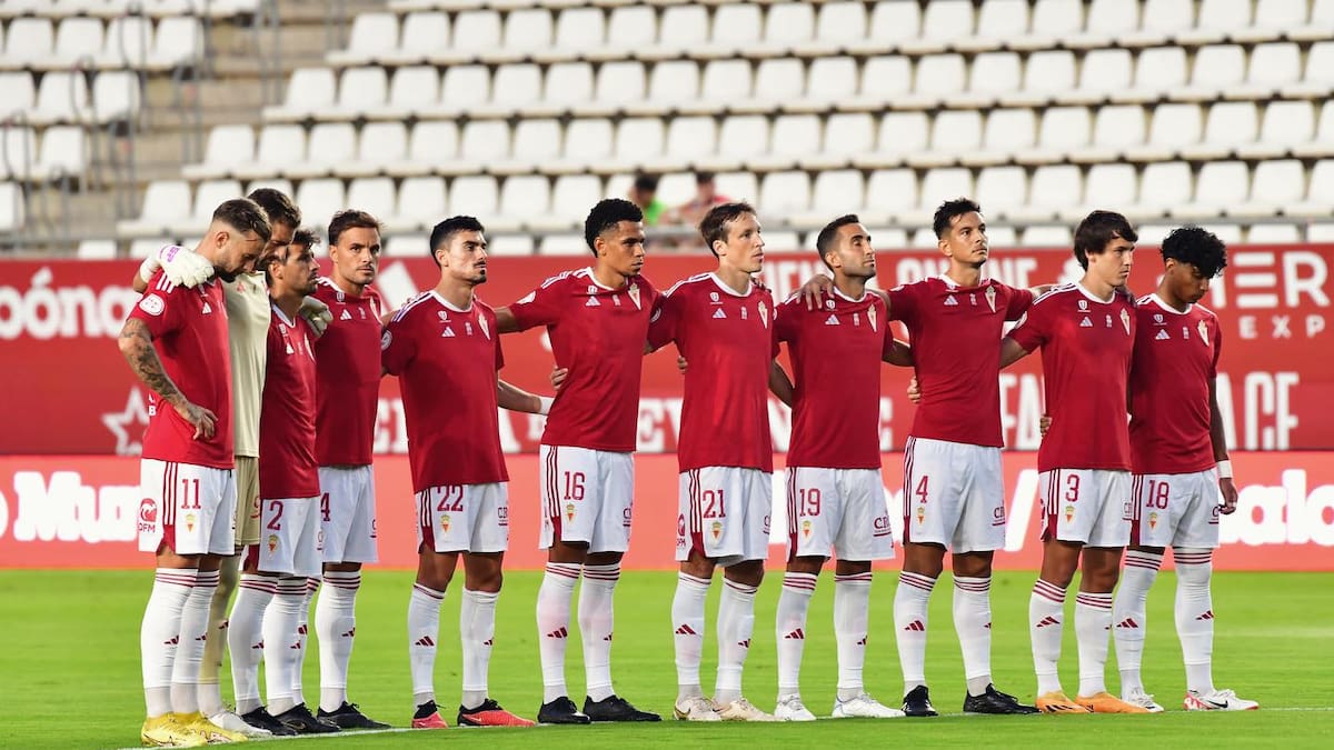 El Real Murcia no empezaba la liga con dos derrotas en casa desde la temporada 2011/12 en Segunda División