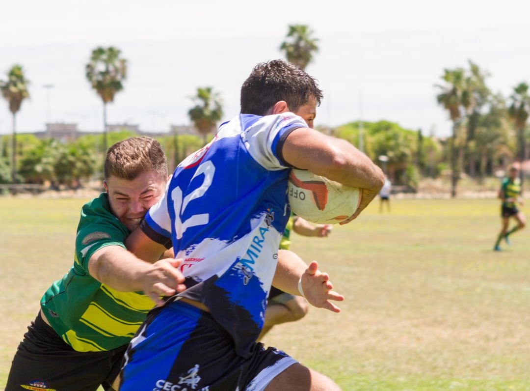 Imagen del partido disputado el domingo en La Pradera