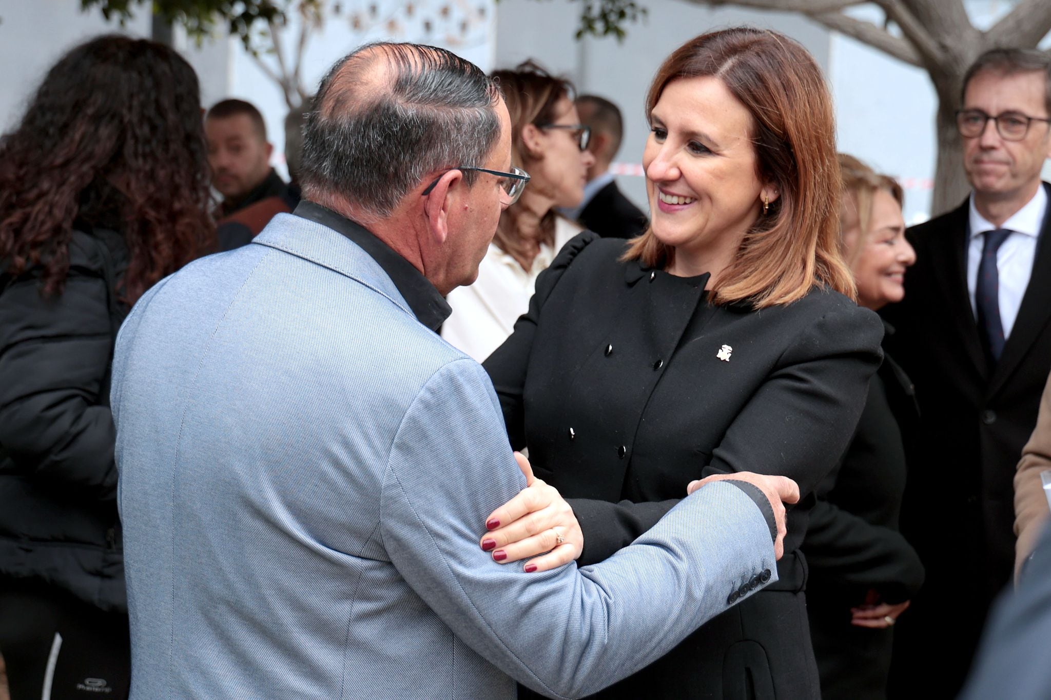 Acto en memoria de los diez muertos en el incendio del barrio de Campanar de València de hace un año.