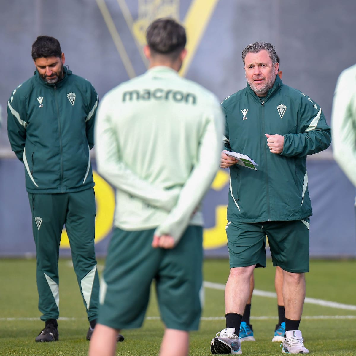 Sergio González, al rescate de los fichajes del Cádiz CF