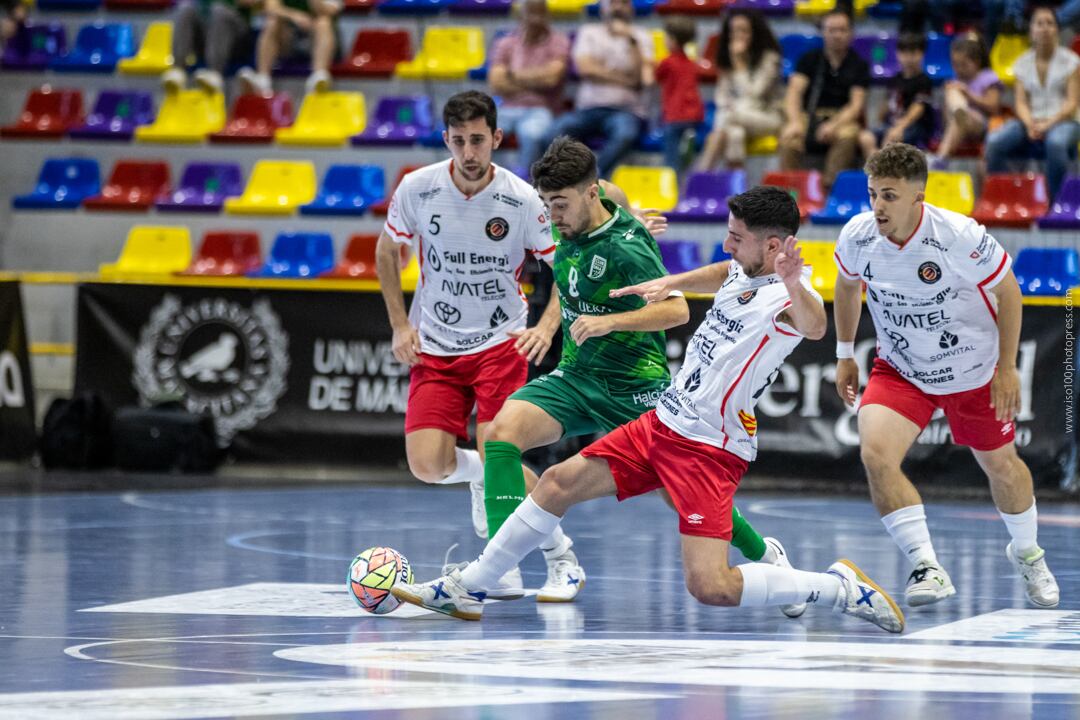 David Velasco González “Davilillo” renueva con el CD UMA Antequera