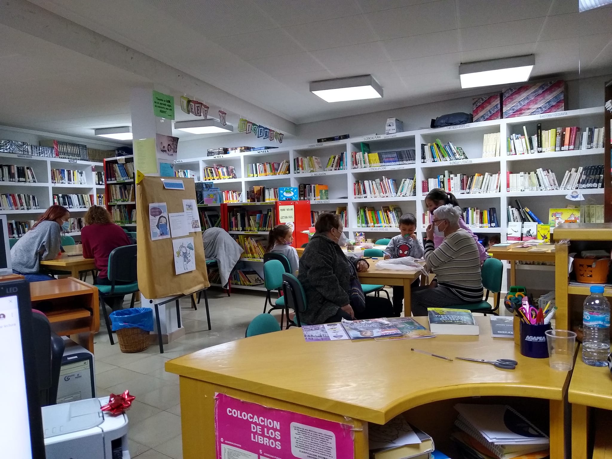 Biblioteca municipal Mayda Antelo de Albalate de las Nogueras (Cuenca).