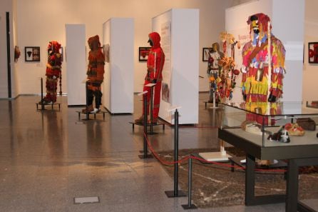 Exposicion &quot;Mascaradas portuguesas&quot;