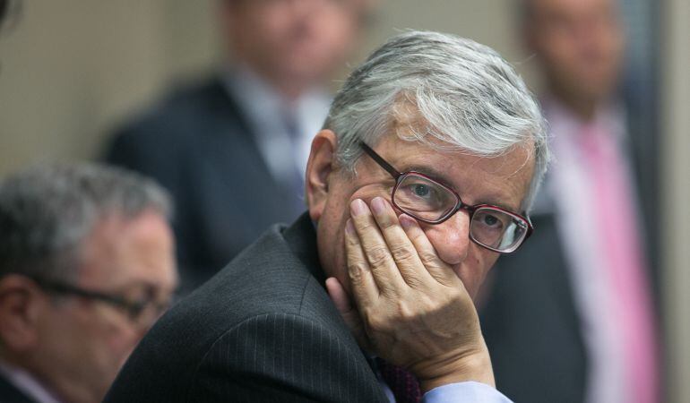 El Fiscal General del Estado Torres Dulce durante la rueda de prensa. Rueda de prensa durante el Consejo Fiscal del Estado. Barcelona, 9 de julio de 2014 [Albert Garcia]