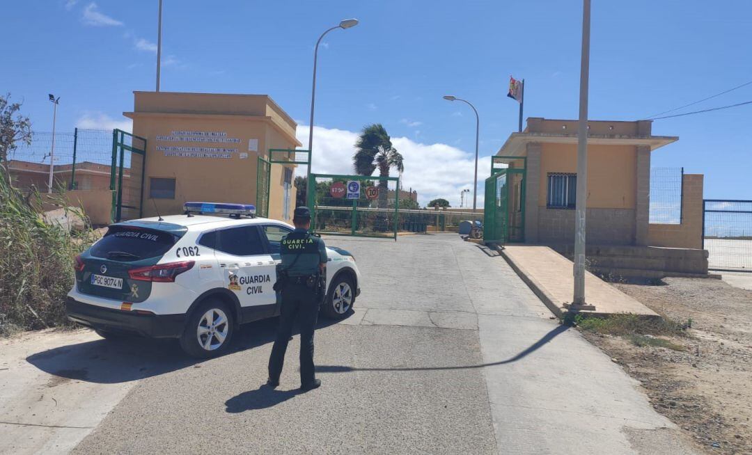 Inmediaciones del lugar donde dos menores no acompañados agredieron a otro en Melilla.