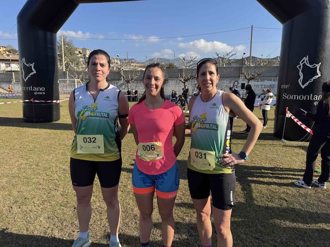 Leticia Vicién con Nicole Martín y Marta Rivera