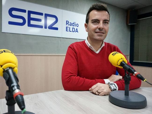 Fernando Gómez, edil de Deportes de Elda, satisfecho con las inversiones