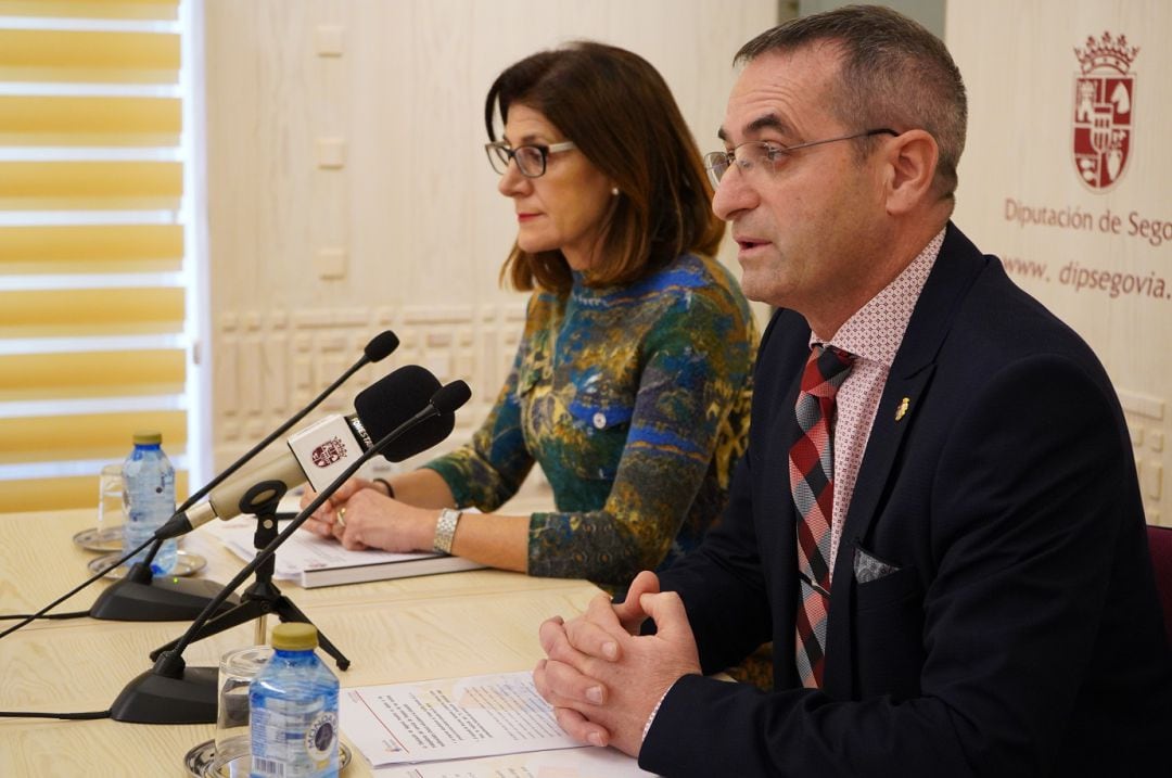 El diputado Jaime Pérez ha manifestado su apoyo a las trabajadoras del servicio de limpieza de los centros residenciales dependientes de la Diputación