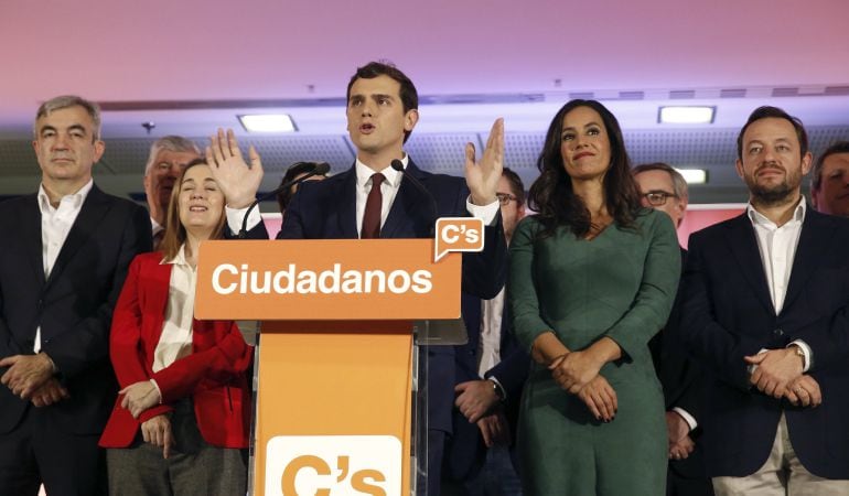 El líder de Ciudadanos, Albert Rivera valora los resultados en las elecciones generales, en la zona Norte de Madrid han conseguido ser la segunda fuerza más votada