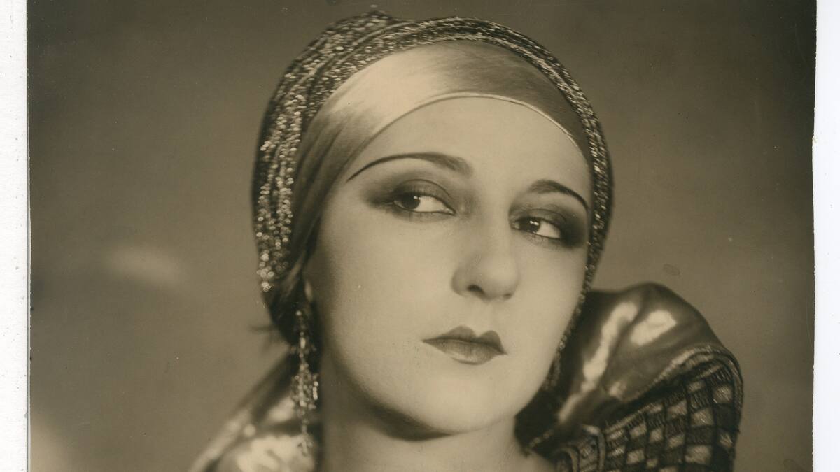 Irene de Lucas: "Helena Cortesina tuvo una vida fascinante"