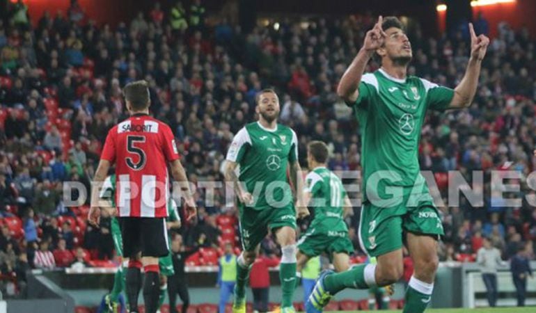 Gabriel celebra el 1-2 conseguido en el minuto 60&#039;