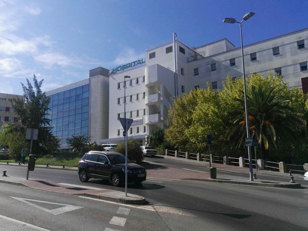 Fachada del Hospital de Jerez