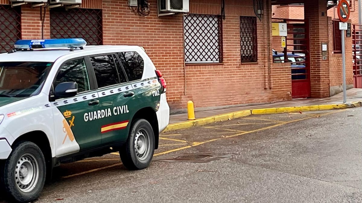 La concejala de Familia de Pinto, María Jesús Castro, informa de la detención de un conocido 'okupa'