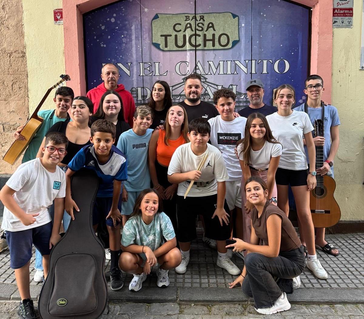 La comparsa infantil de 2026 'El hilo rojo'