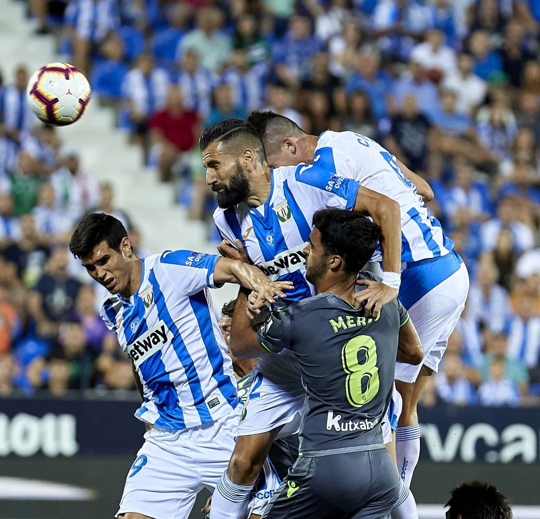 Imagen de un lance entre pepineros y donostiarras de la temporada pasada.