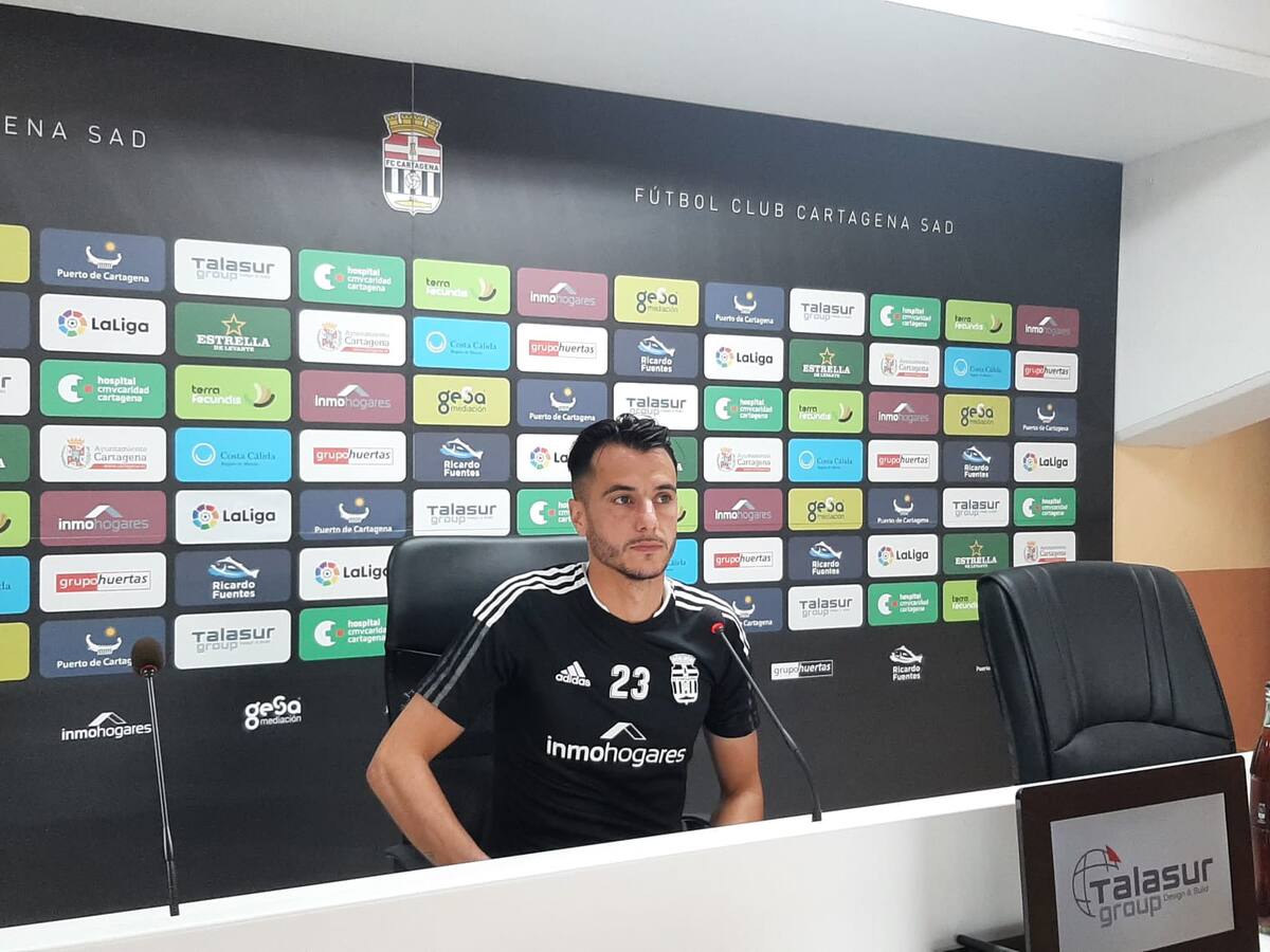 Sergio Tejera: "El Oviedo es un rival directo así que el partido es una final"