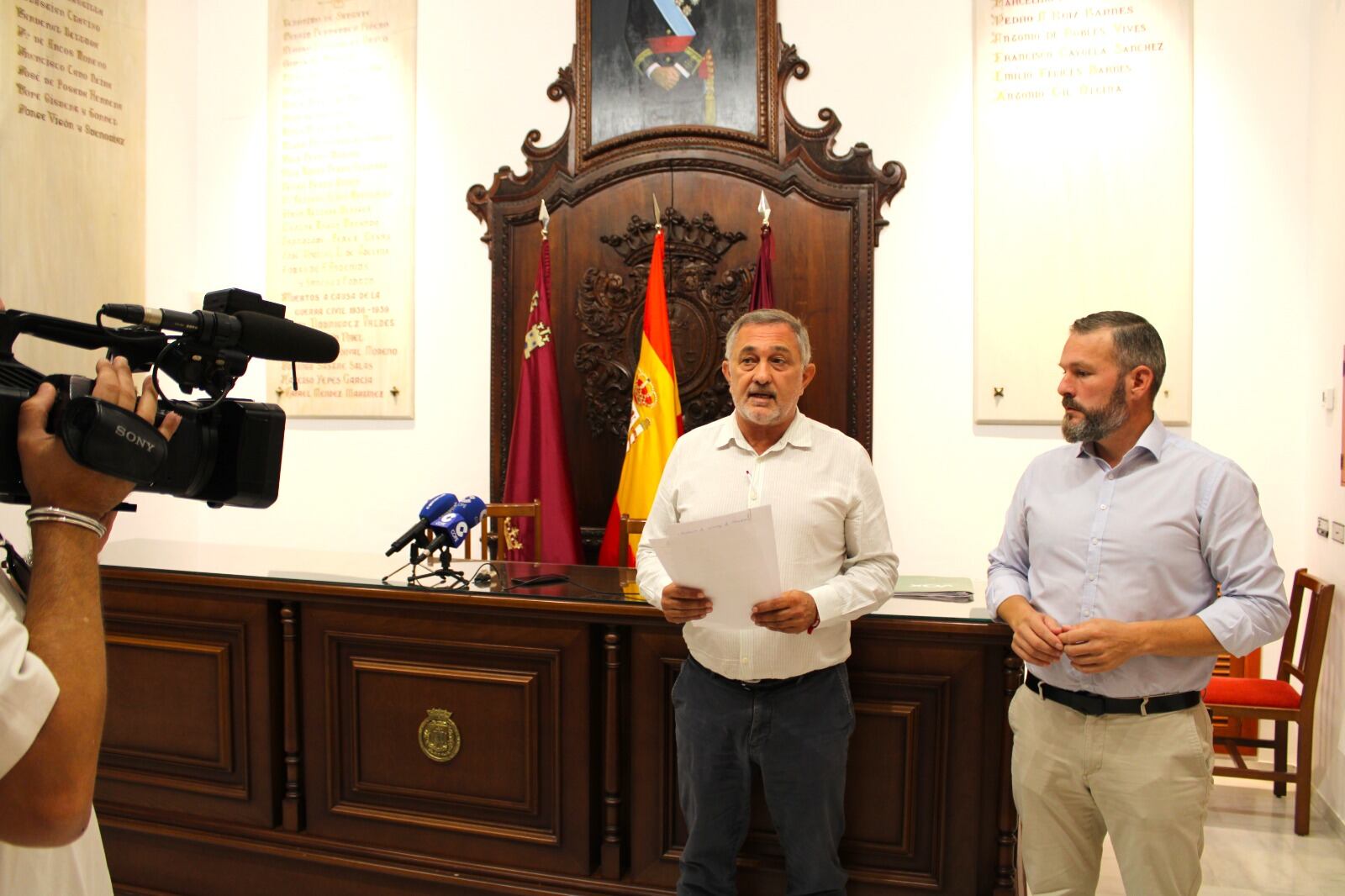 Ángel Meca, edil de Infraestructuras y José Martínez, edil de Emergencias