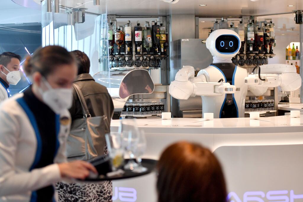 Rob, el robot humanoide camarero